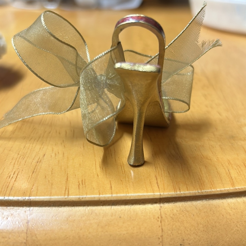 Two Knick nacks - Picture 7 of 11